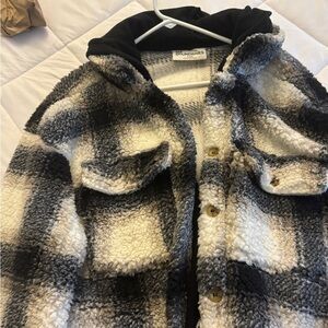 No Boundaries Black and White Plaid Sherpa Jacket